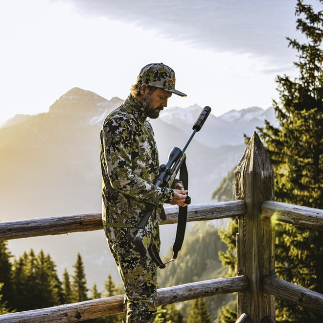 Blaser R8 Ultimate HunTec Camo Adj.